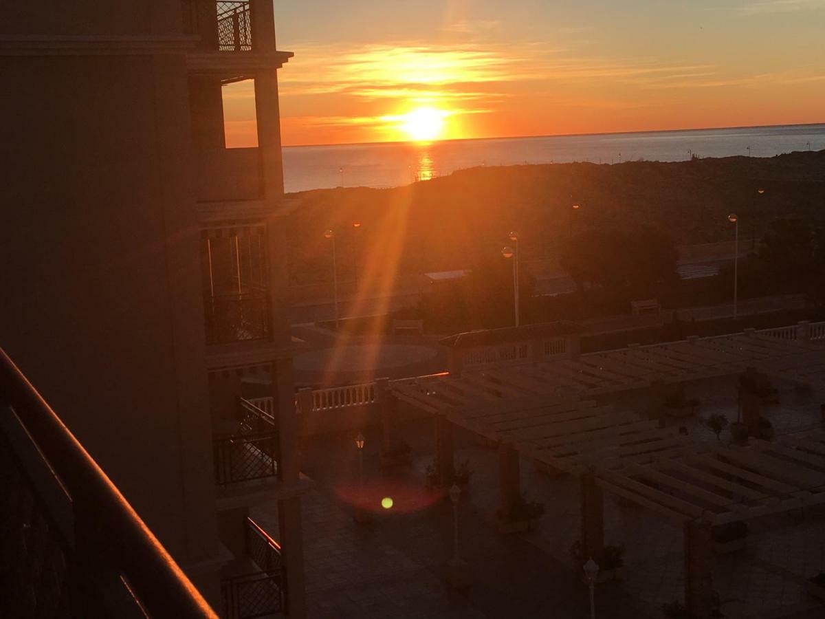 Sea View Apartament لا ماتا المظهر الخارجي الصورة