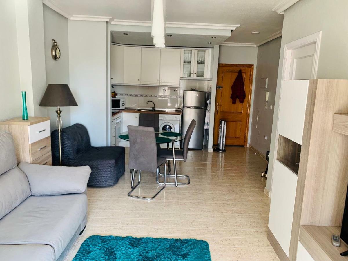 Sea View Apartament لا ماتا المظهر الخارجي الصورة